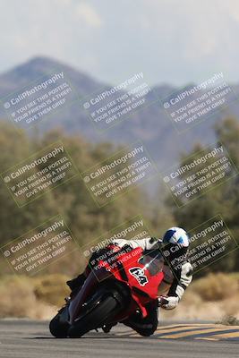 media/Oct-13-2025-Moto Forza (Mon) [[a66d839500]]/2-A Group/Session 4 Turn 7/